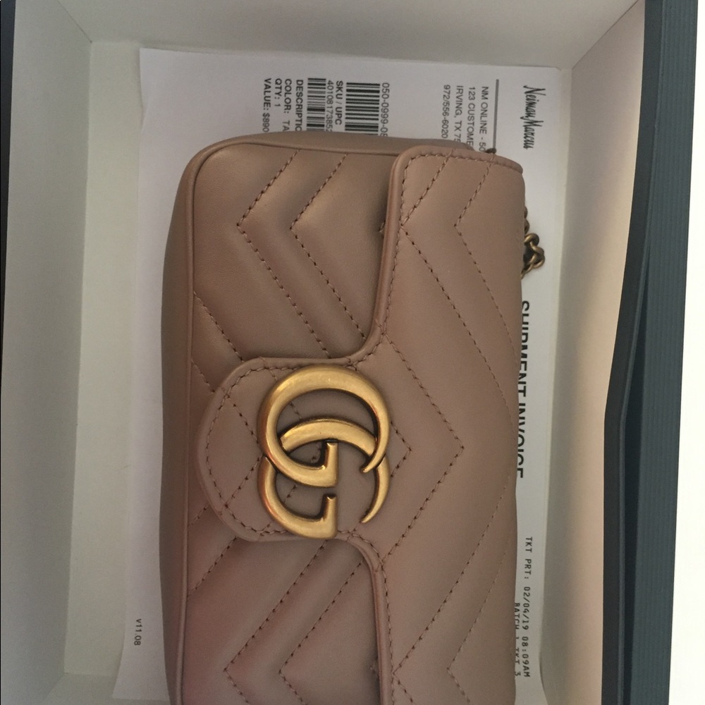 Gucci mini marmont